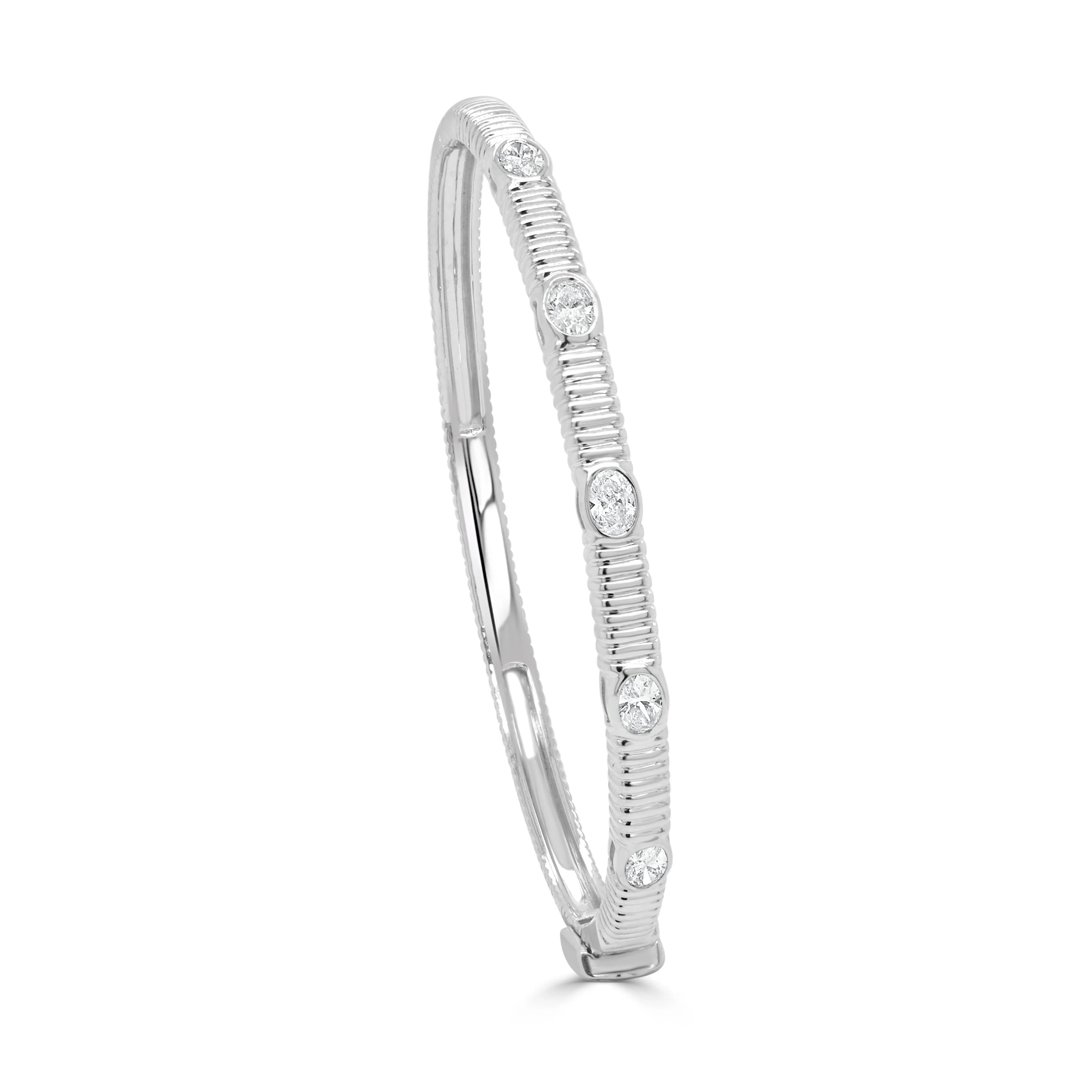 14K Gold & Oval Cut Diamond Bangle - 0.78ct