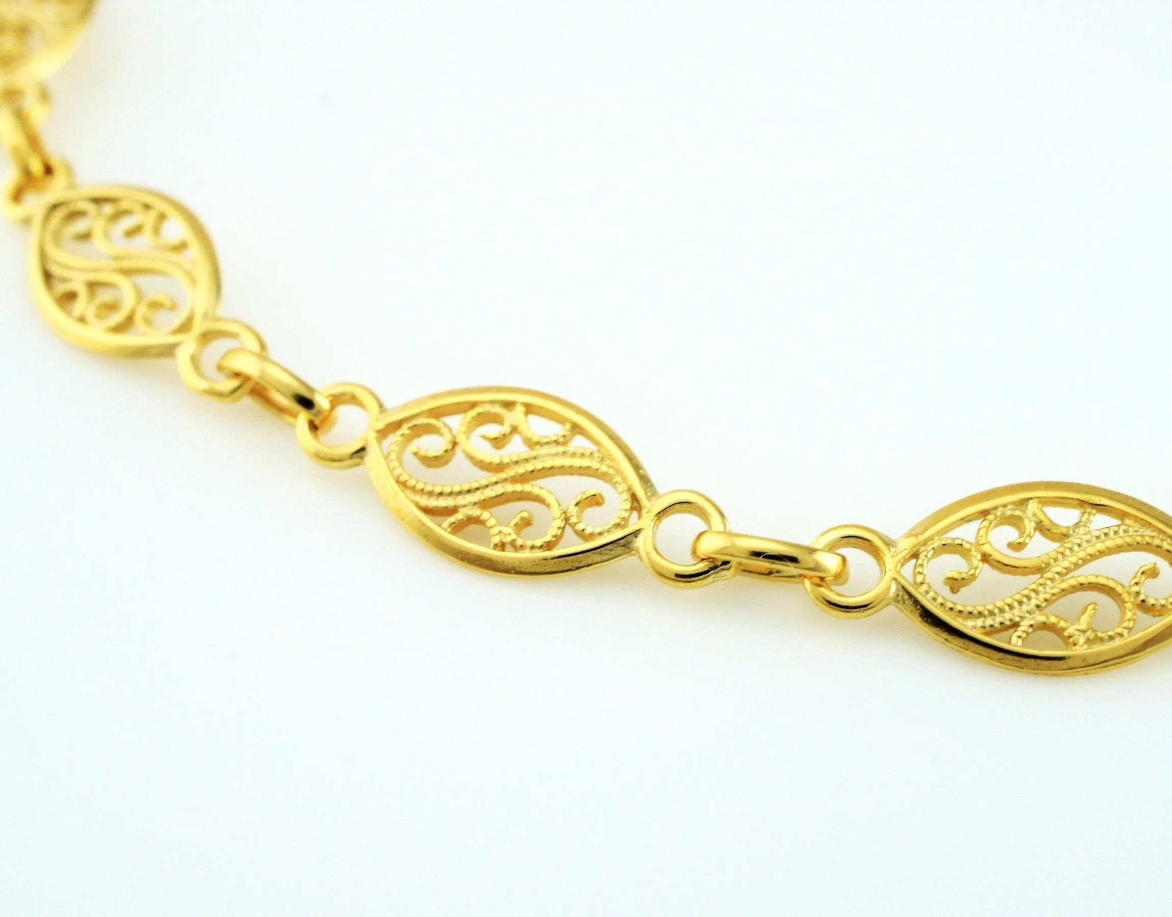 9ct Yellow Gold Filigree Oval Disc Links Bracelet