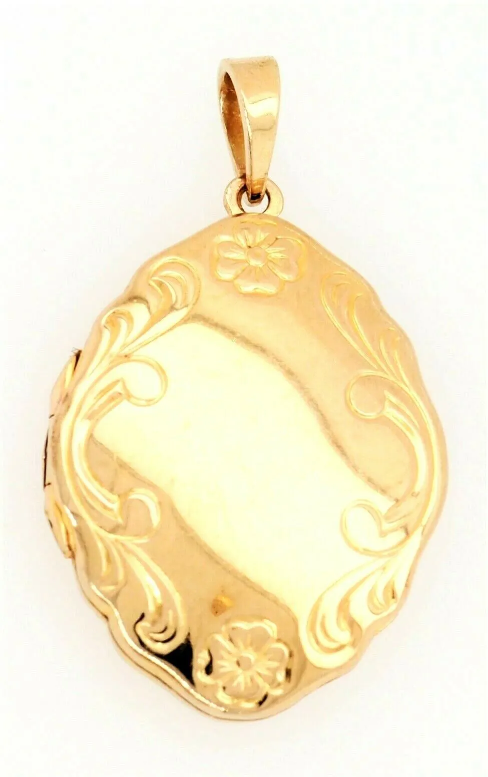 9ct Yellow Gold Hinged Opening Photo Pocket Engraved Pendant