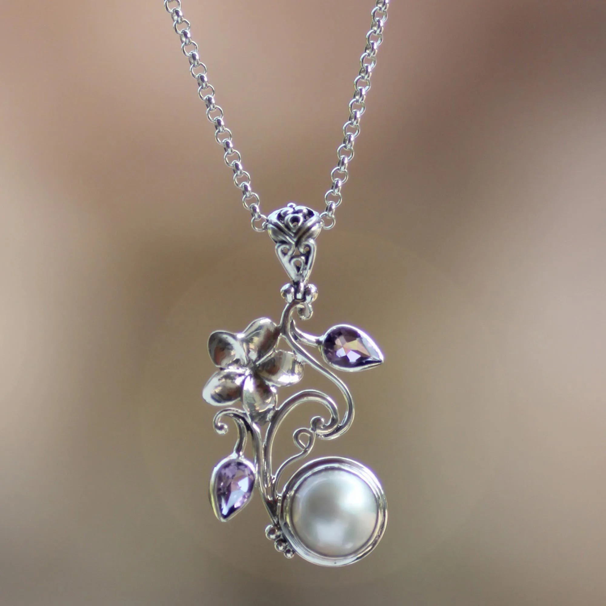 Amethyst & Pearl Garden Blossom Necklace