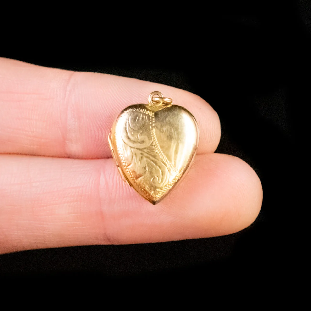 Antique Victorian Heart Locket 9Ct Yellow Gold Circa 1900