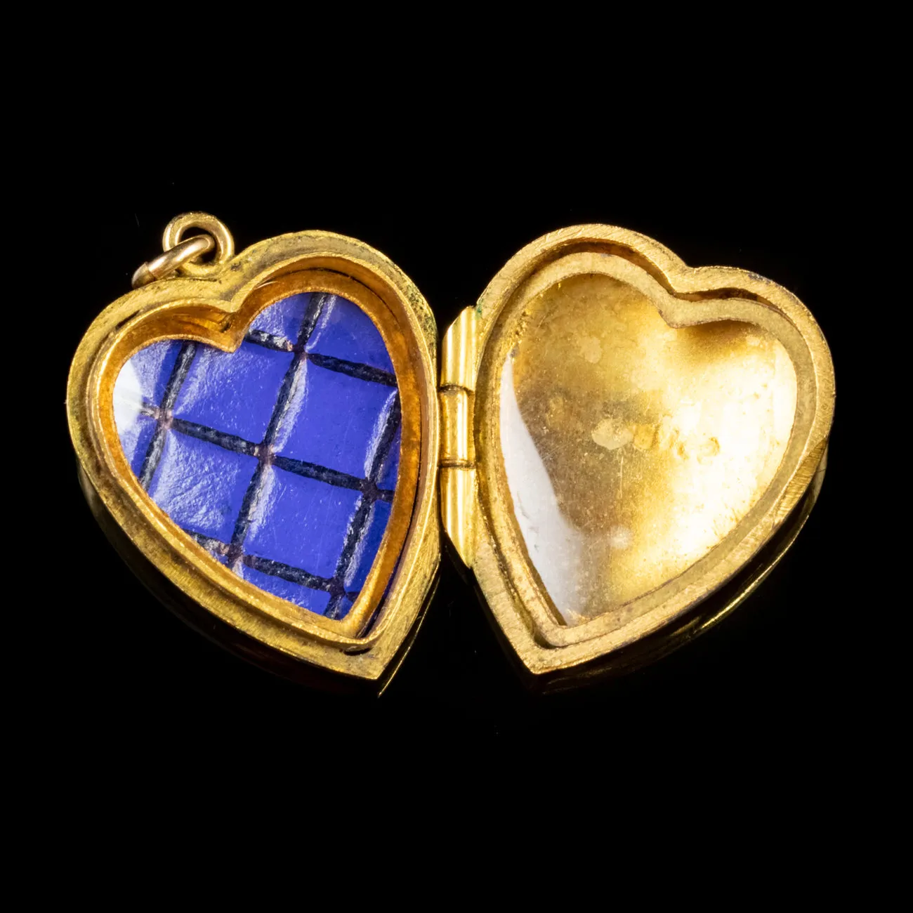 Antique Victorian Heart Locket 9Ct Yellow Gold Circa 1900