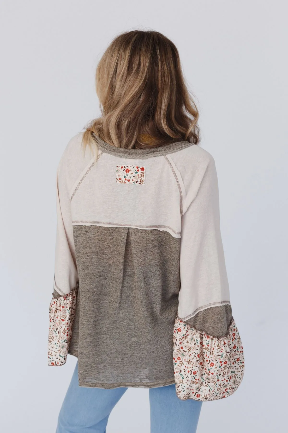 Blooms Of Love Contrast Top - Taupe