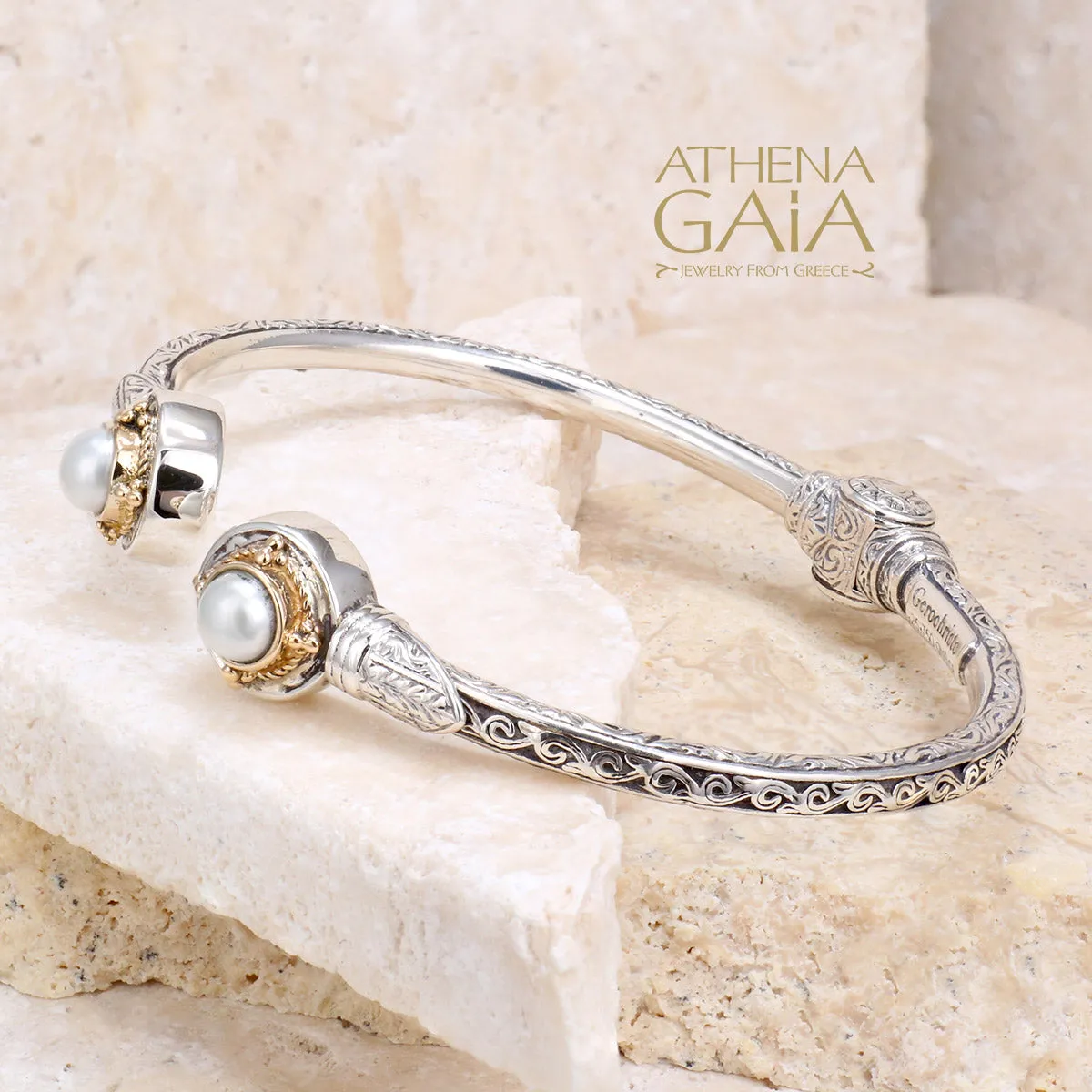 Cyclades Circle Hinge Open Bracelet