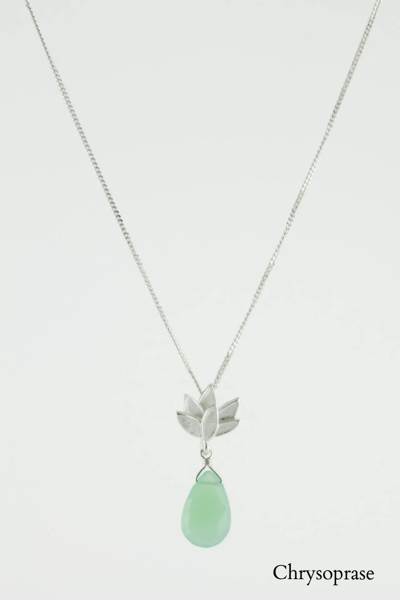 Deepa Flower Pendant Necklace with Gemstone in Silver