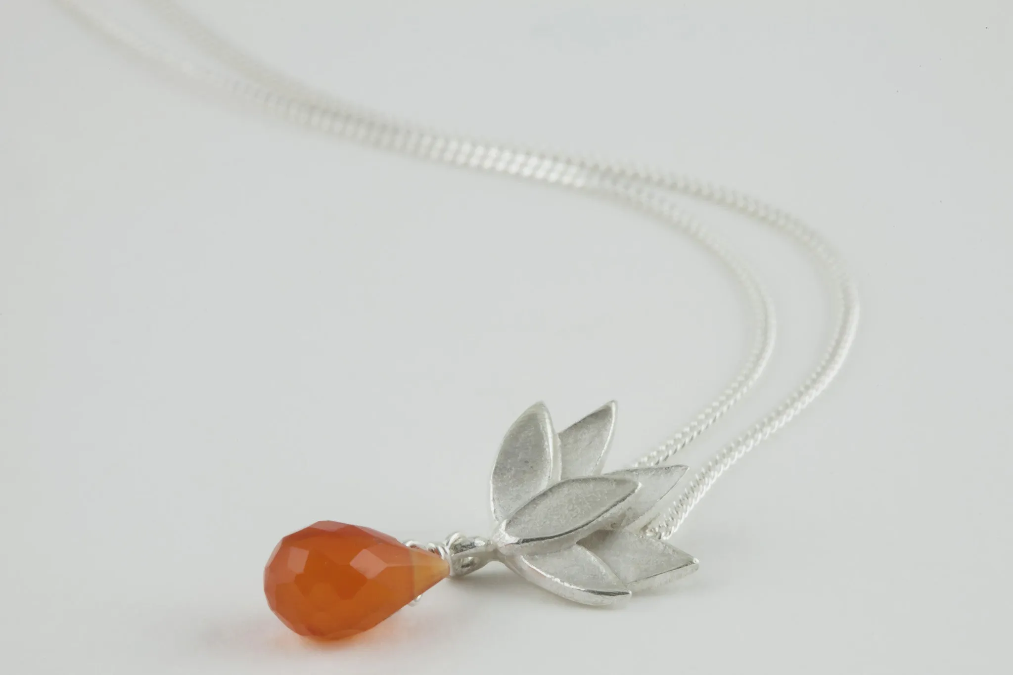 Deepa Flower Pendant Necklace with Gemstone in Silver