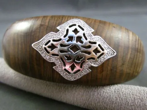 ESTATE .30CT DIAMOND 14KT WHITE GOLD HANDCRAFTED FILIGREE WOODEN BANGLE BRACELET