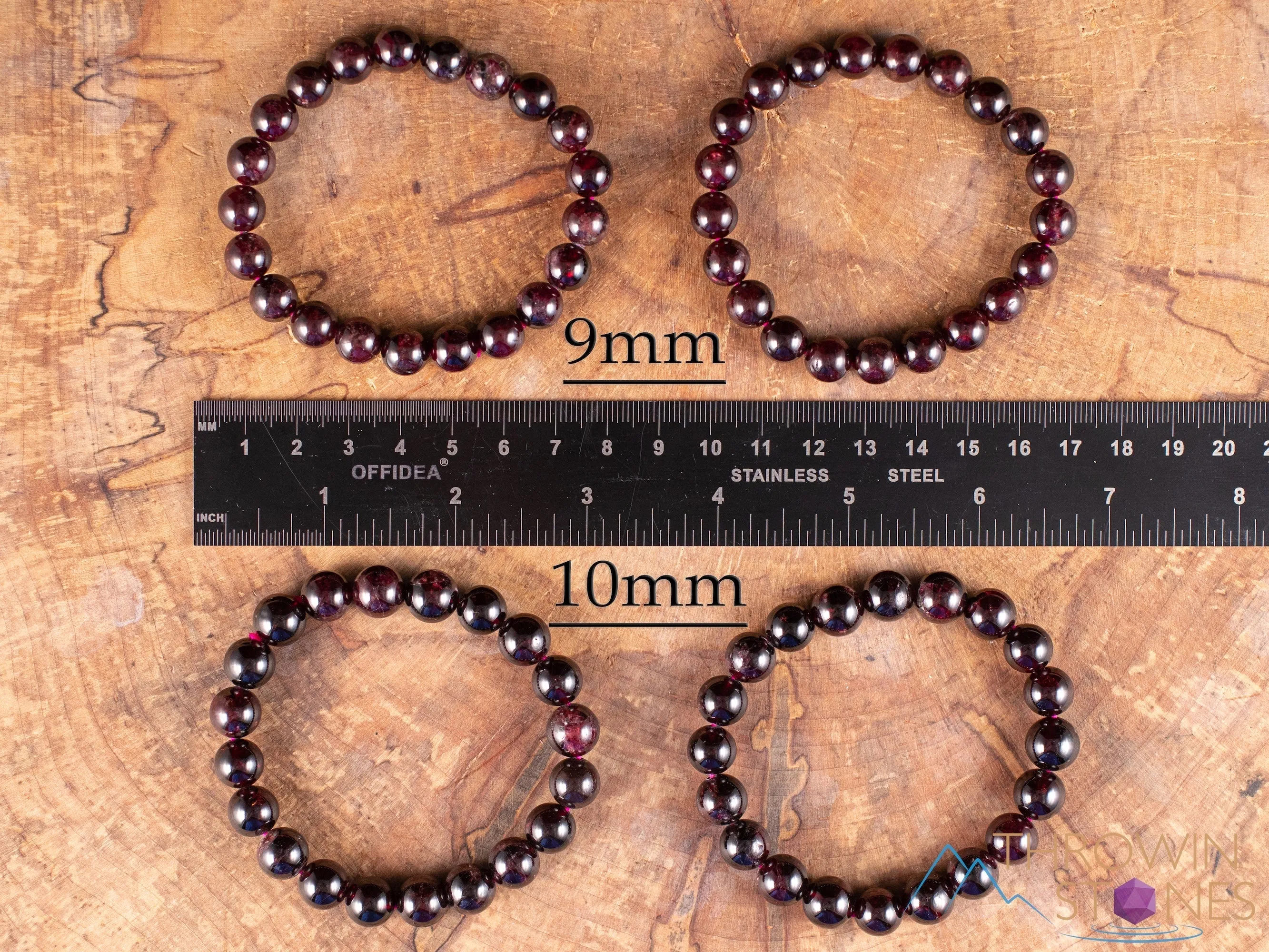 GARNET Crystal Bracelet - Round Beads - Beaded Bracelet, Birthstone Bracelet, Handmade Jewelry, Healing Crystal Bracelet, E0597