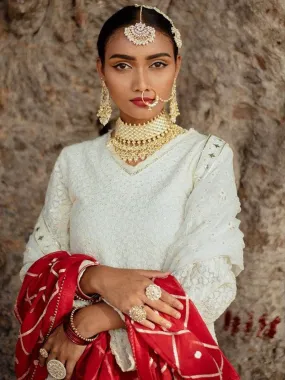 Gousia Galib Khan In Diamond Stone Choker With Pearl Tassels