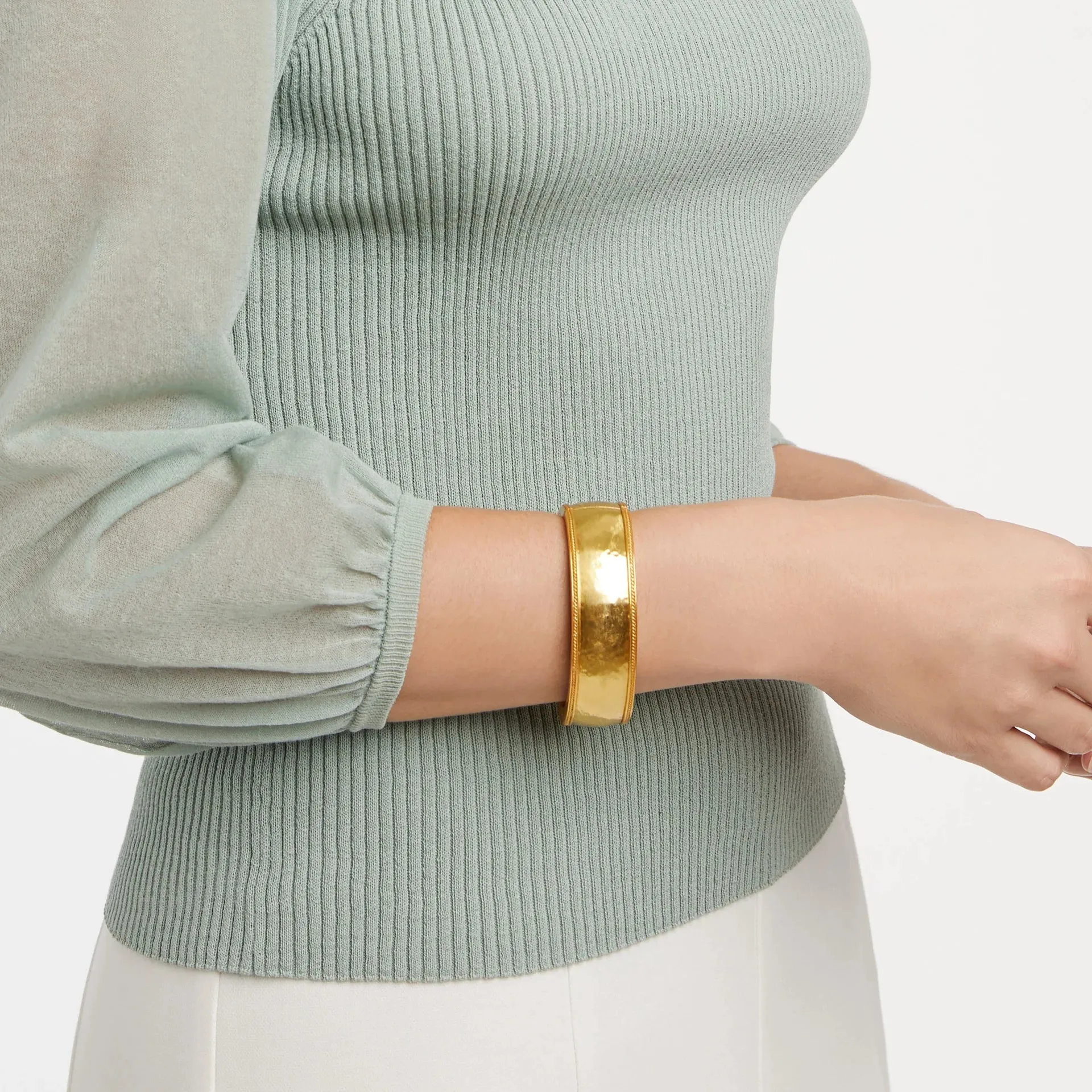 Julie Vos | Cannes Statement Hinge Bangle in Gold