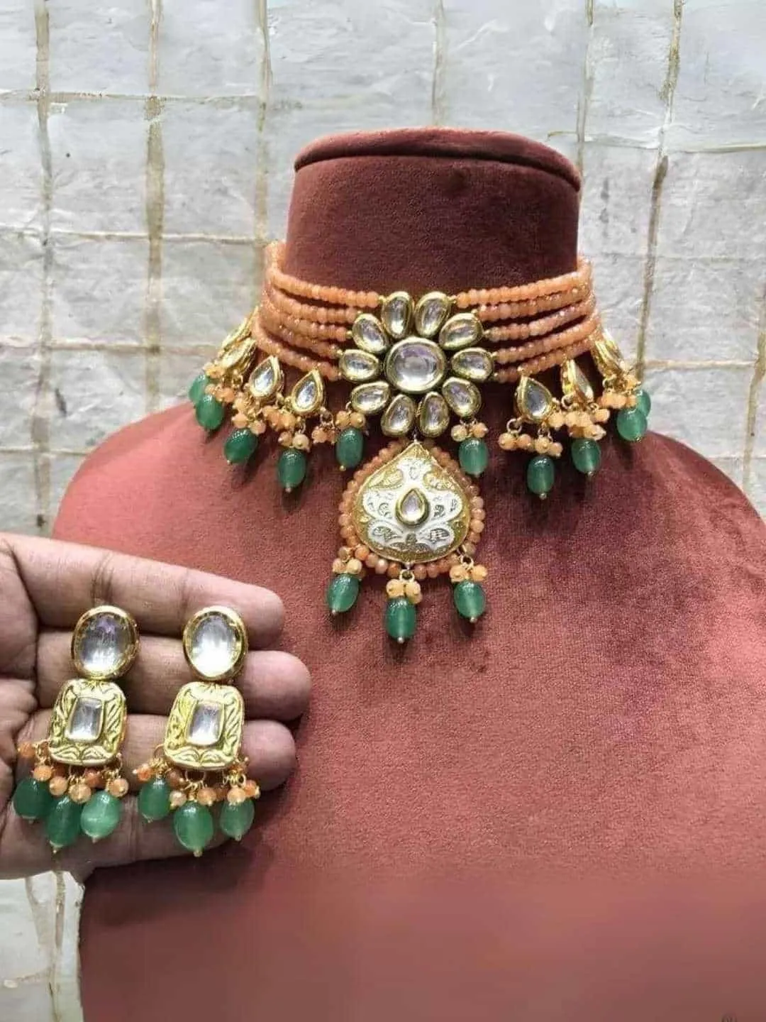 Kundan Patch Choker With Handpainted Pendant