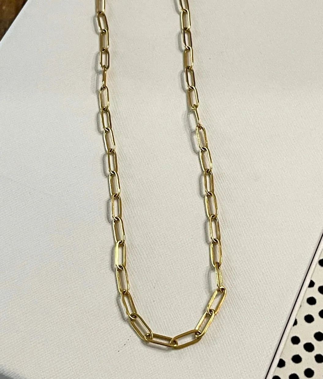 LEXI Chain necklace