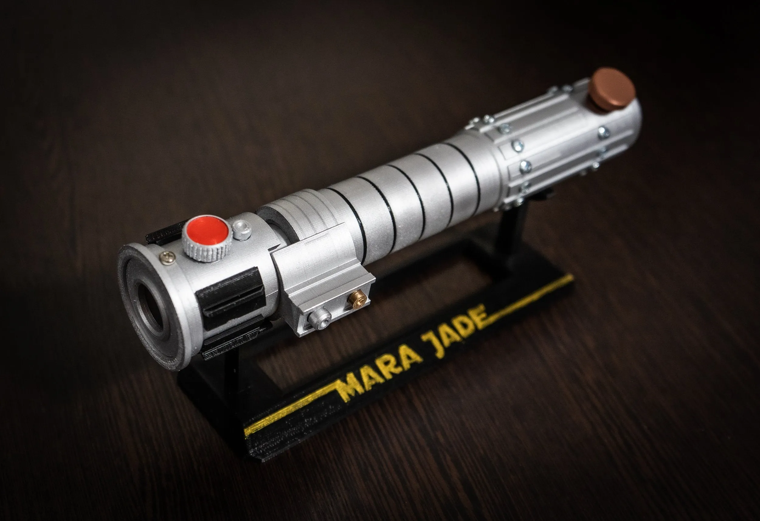 Mara Jade Lightsaber | Star Wars Replica Prop