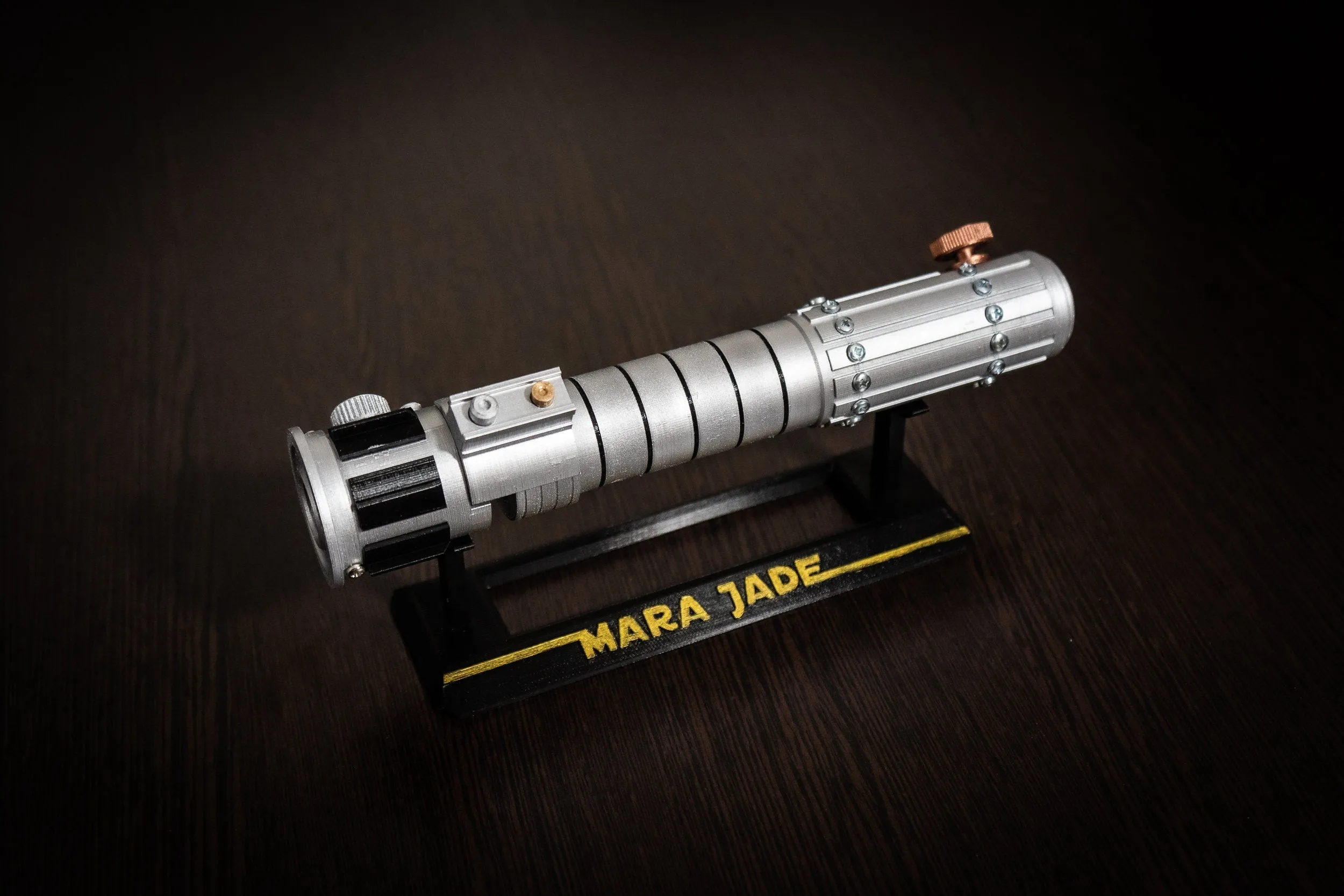 Mara Jade Lightsaber | Star Wars Replica Prop