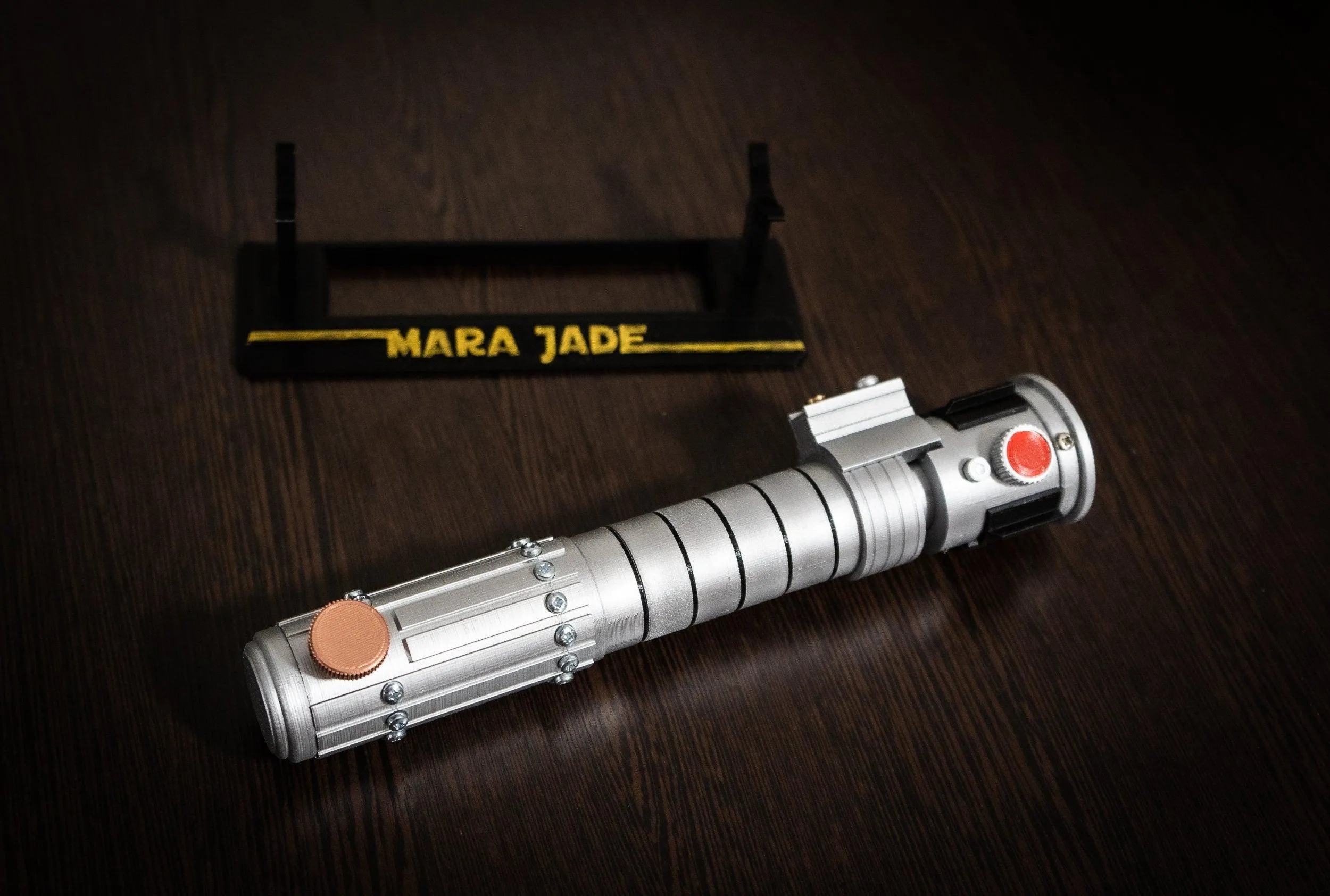 Mara Jade Lightsaber | Star Wars Replica Prop