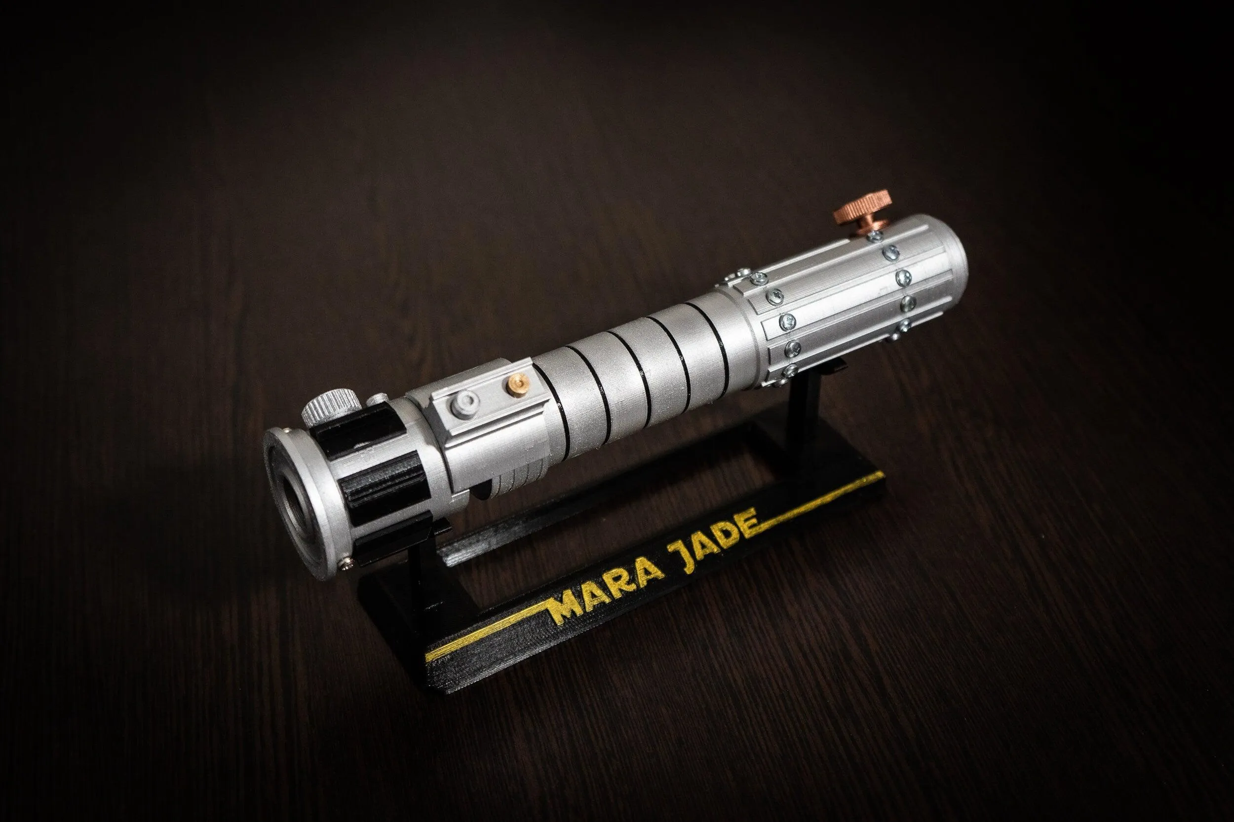 Mara Jade Lightsaber | Star Wars Replica Prop