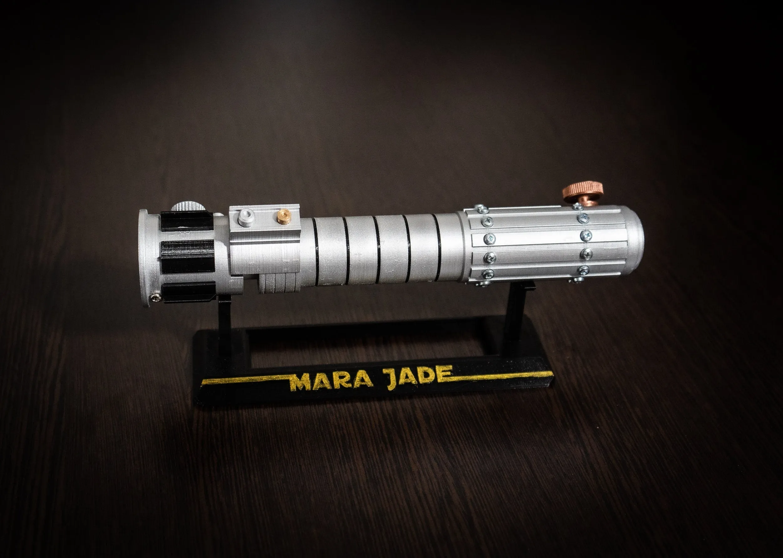 Mara Jade Lightsaber | Star Wars Replica Prop