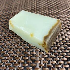 Natural Hetian Jade Rough Nephrite Raw (116g,5.9X4.7X1.6cm)