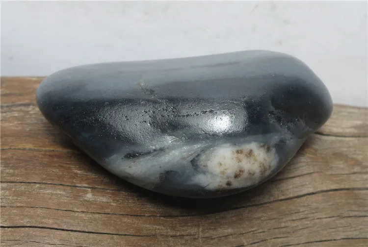 Natural Hetian Jade Rough Nephrite Raw (119g, 71X50X23mm)