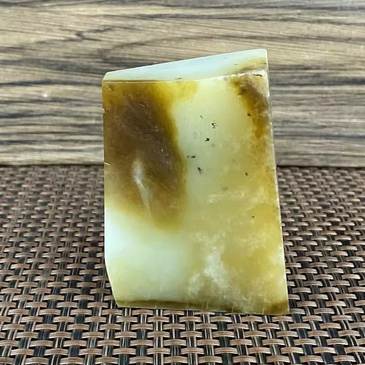 Natural Hetian Jade Rough Nephrite Raw (160g,7.3X4.8X1.8cm)