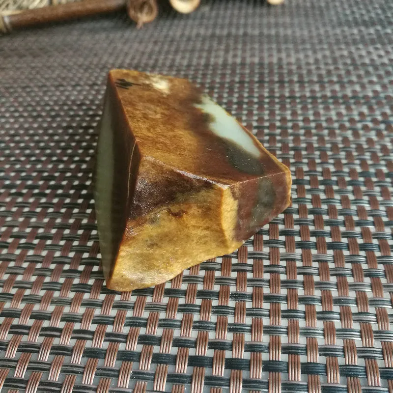 Natural Hetian Jade Rough Nephrite Raw (161g, 5.3X4.9X3.5cm)