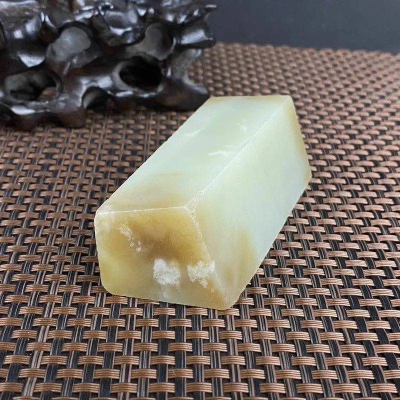 Natural Hetian Jade Rough Nephrite Raw (193g,7.5X3.5X3.2cm)