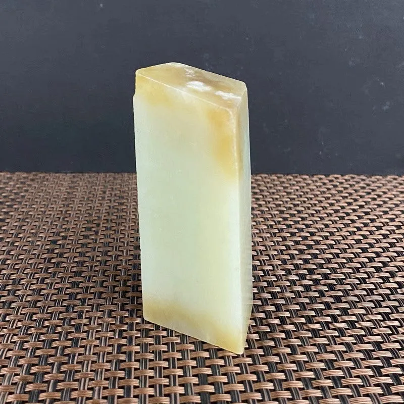 Natural Hetian Jade Rough Nephrite Raw (193g,7.5X3.5X3.2cm)