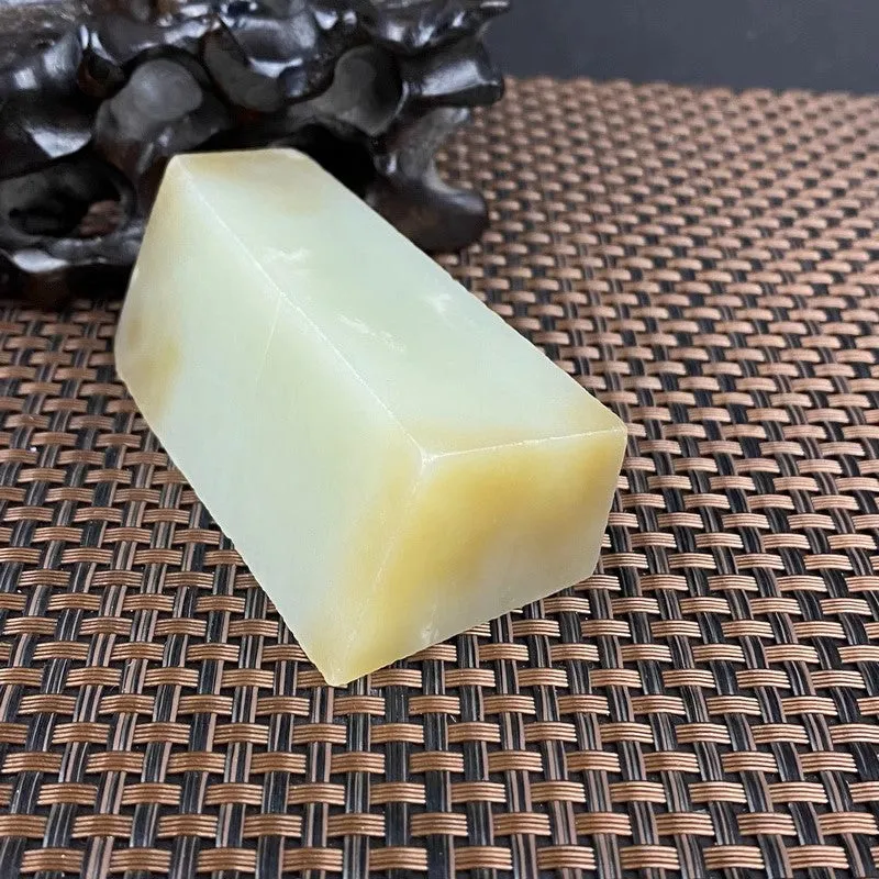 Natural Hetian Jade Rough Nephrite Raw (193g,7.5X3.5X3.2cm)