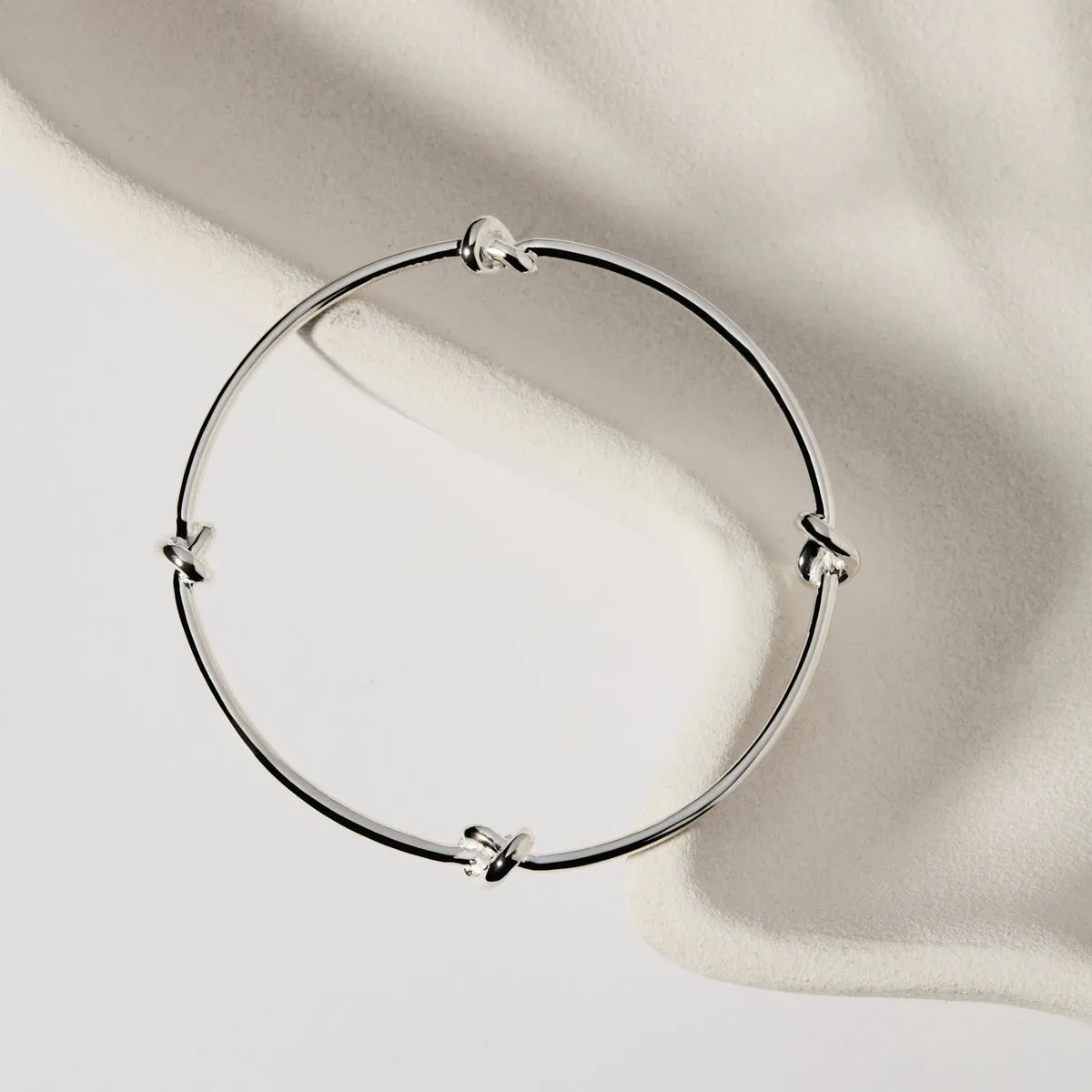 Nature’s Knot Bangle (64mm)