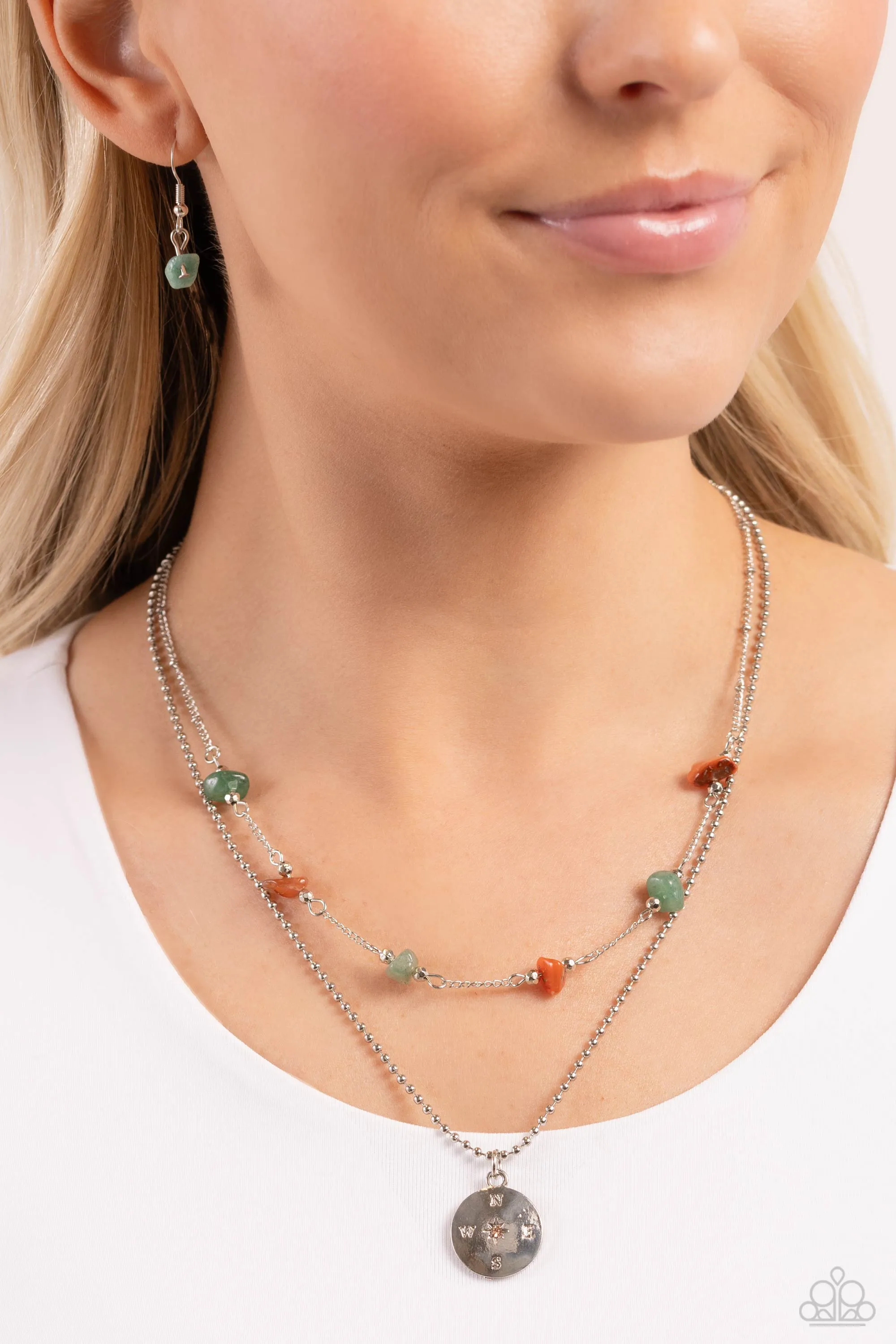 Necklaces Sense of Direction - Green