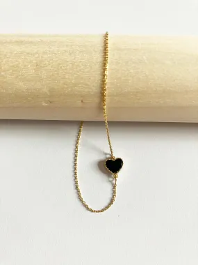 Onyx Sweetheart Bracelet in Gold