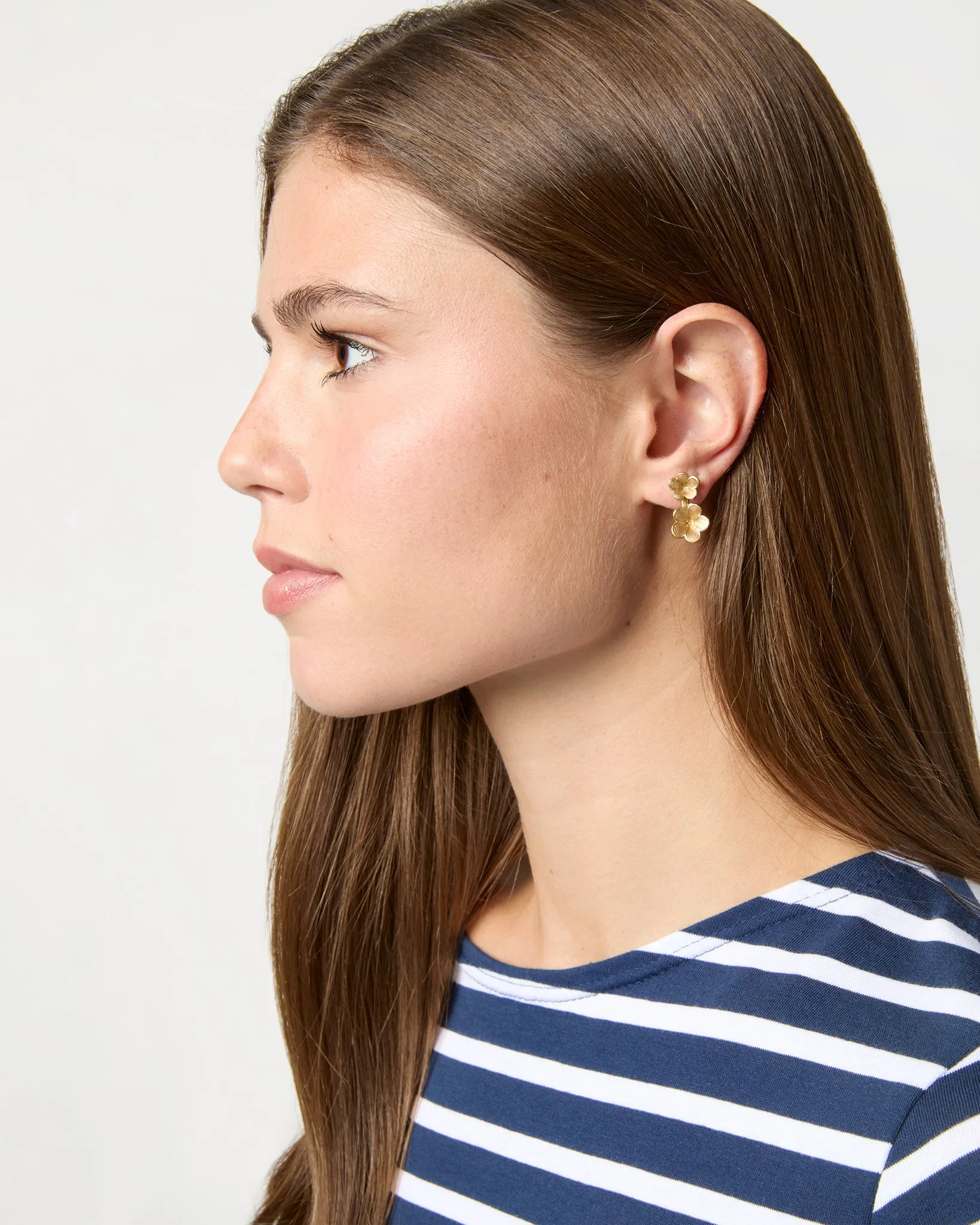 Osaka Stud Earrings in Gold