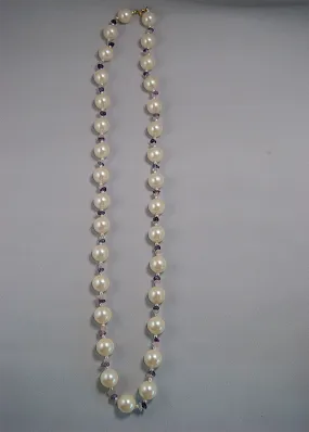 Pearl and amethyst necklace