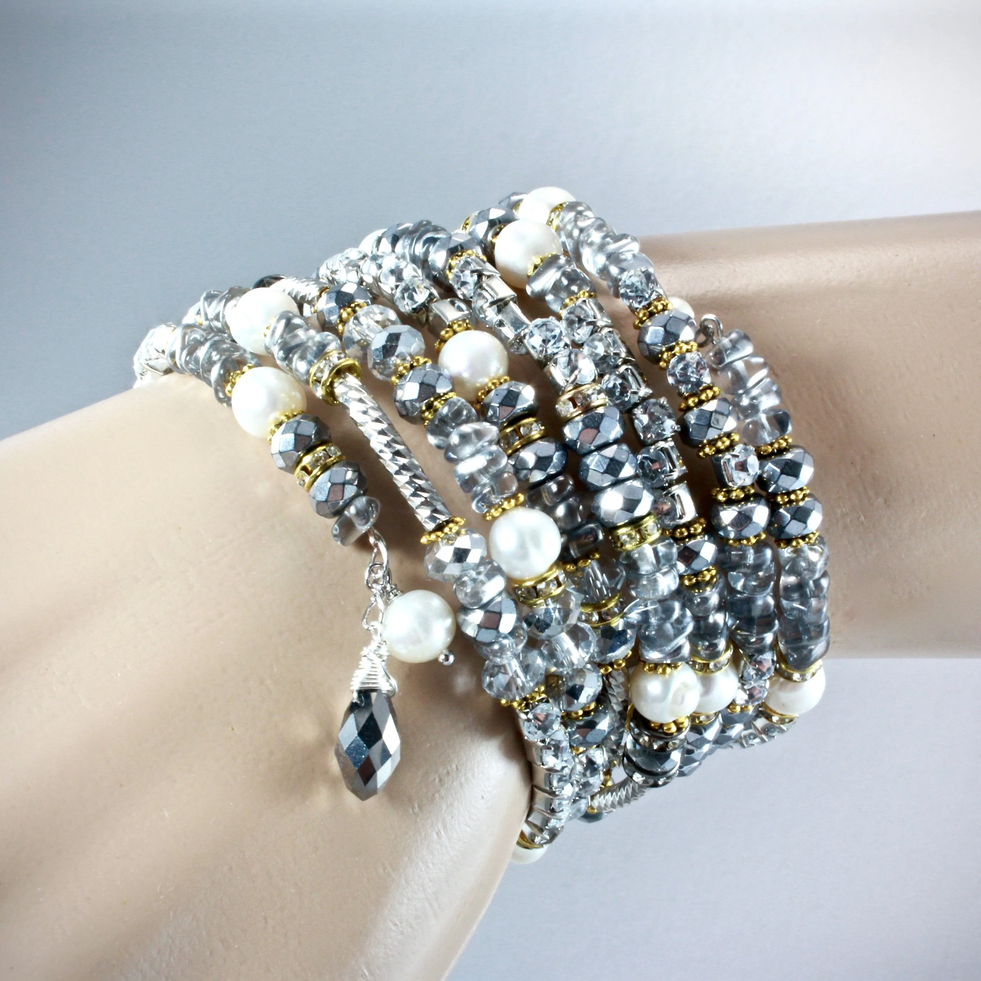 "Wonder" - Freshwater Pearl and Crystal Two-Tone Bridal Bracelet