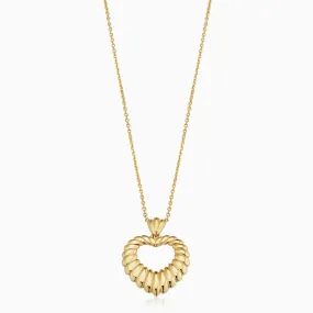 Retro Heart Pendant Necklace