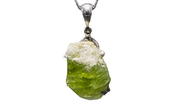 Sterling Silver Oval-Shaped Raw Adjustable Peridot Necklace