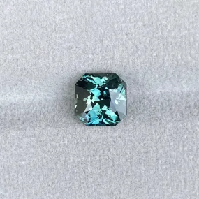 This 3.35 carat Teal Sapphire is well cut to bring out the best colour and luster, 8.20mm x 8.30mm x 5.50mm