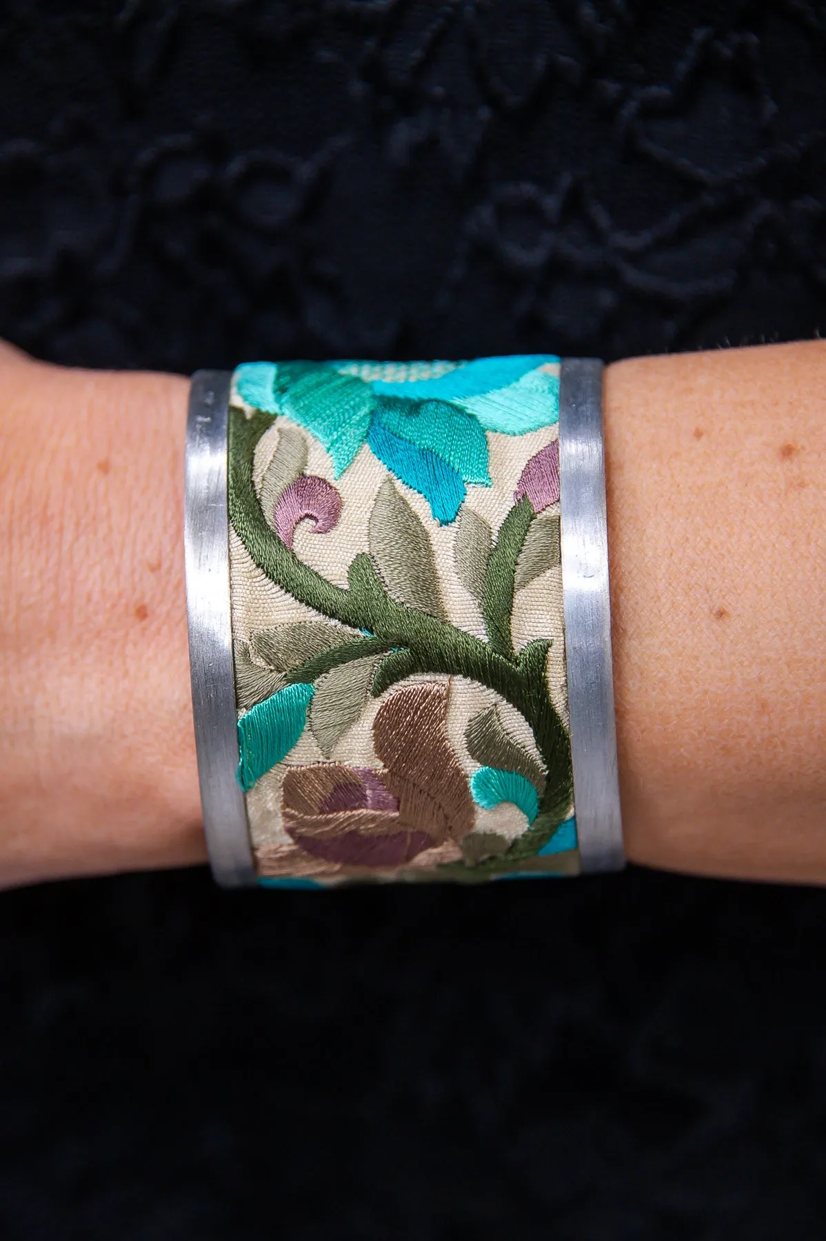 Turquoise/Multi Color Floral Cuff Bracelet - BRC3370TU